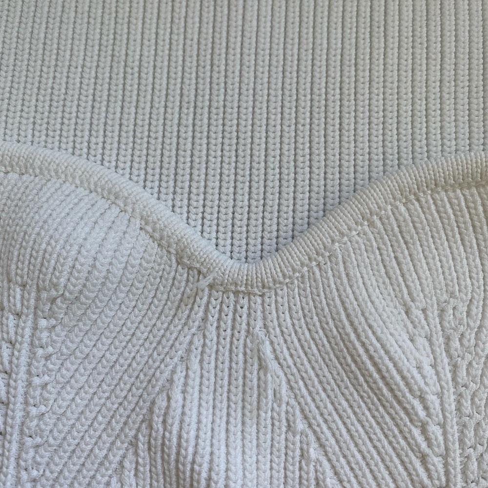 White Ribbed Sweetheart Knit Top - Picture 6 of 6